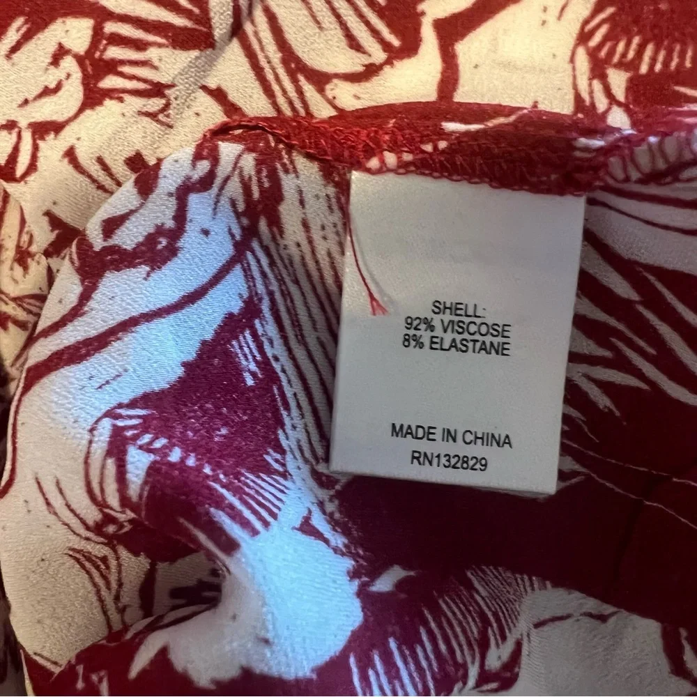 L'ACADEMIE LOS ANGELES NWT Darcia Top in Red Ceramic